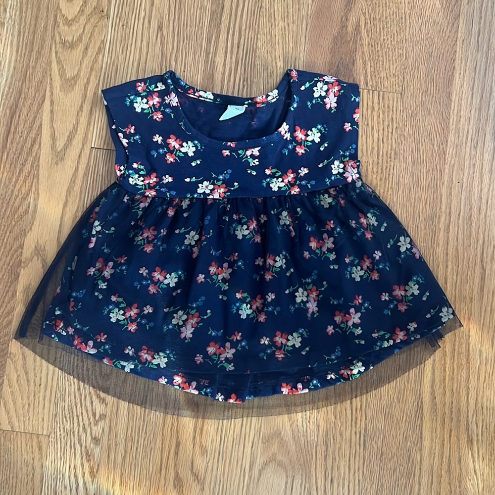 Gap Navy Short Sleeve Floral Top Tulle Skirt